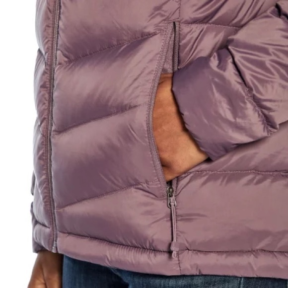 Eddie Bauer Women’s Packable Down Jacket - Picture 5 of 8